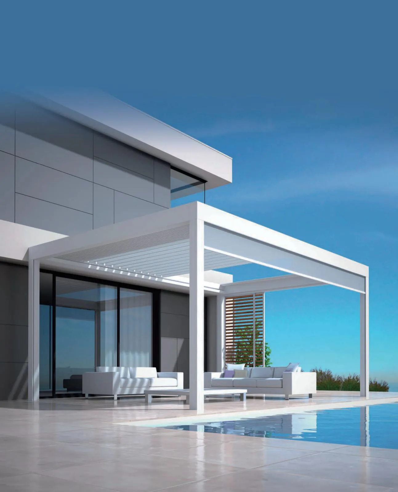 Bioklimatska pergola v beli izvedbi RAL 9016 ob bazenu